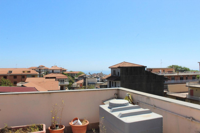 Appartamento in vendita a Aci Sant'Antonio