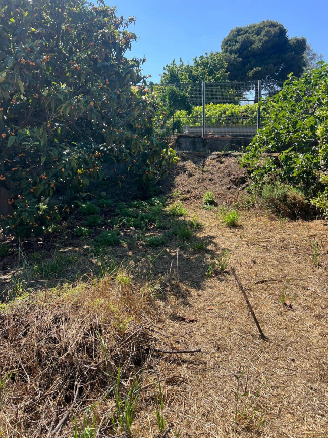 Terreno in vendita a San Giovanni la Punta