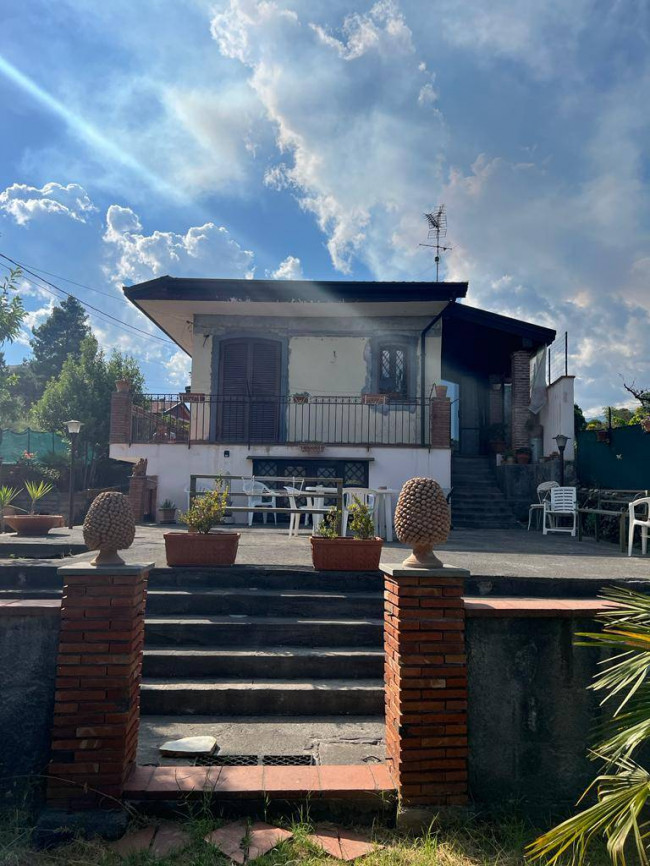 Villa singola in vendita a Nicolosi