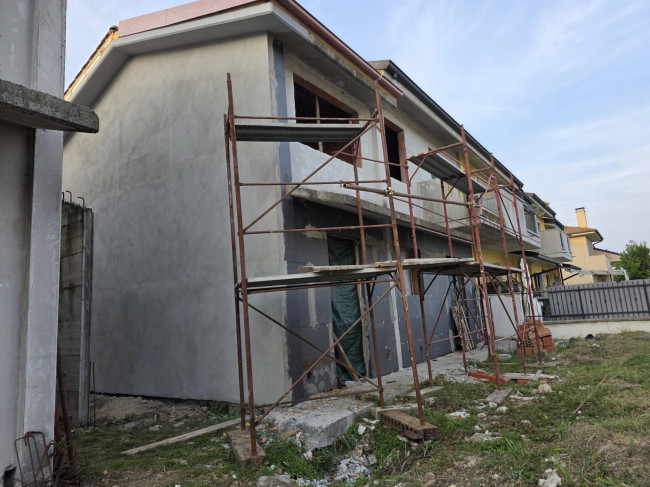 Villa a schiera in vendita a Ossago Lodigiano