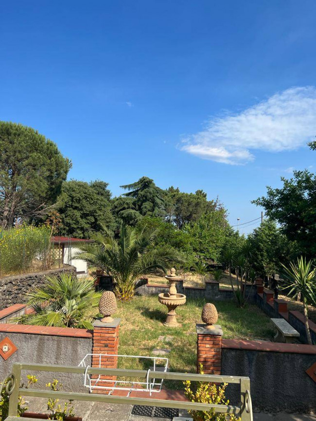 Villa singola in vendita a Nicolosi