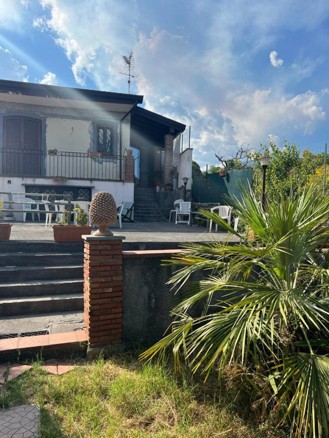 Villa singola in vendita a Nicolosi