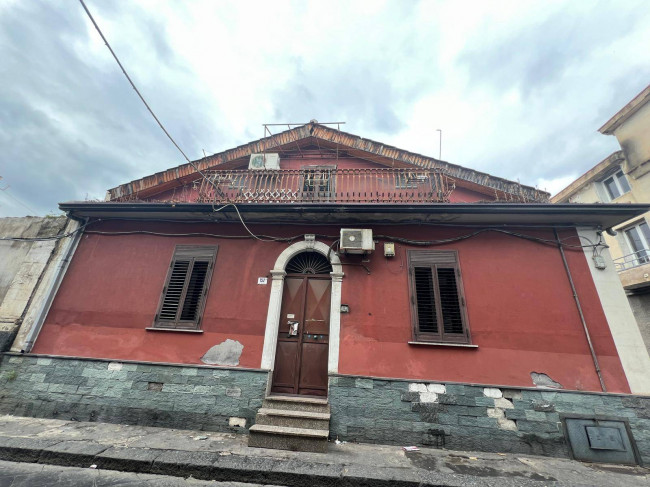 Casa Indipendente in vendita a Catania