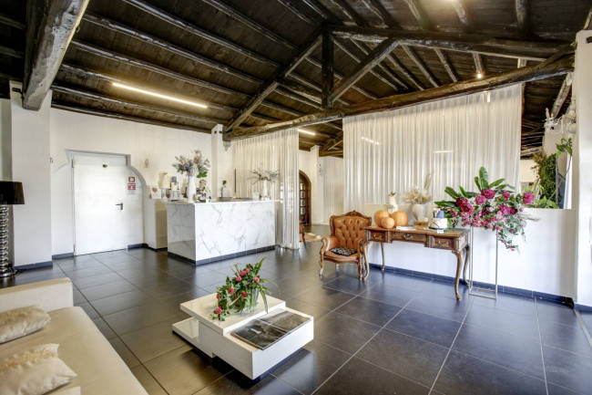 Attività Commerciale in vendita a Roma