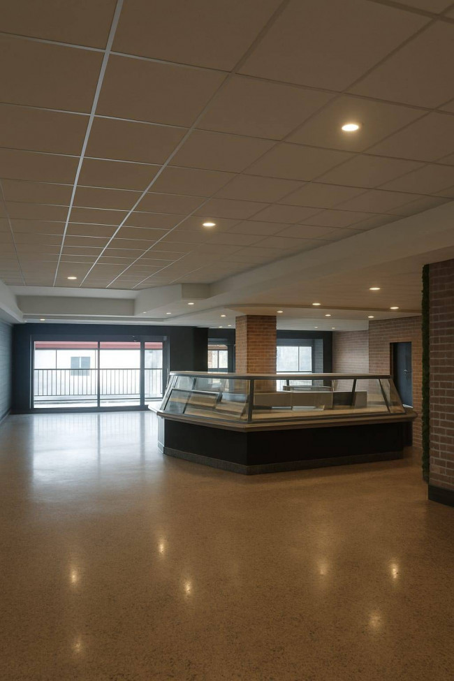 Attività Commerciale in vendita a Pomezia