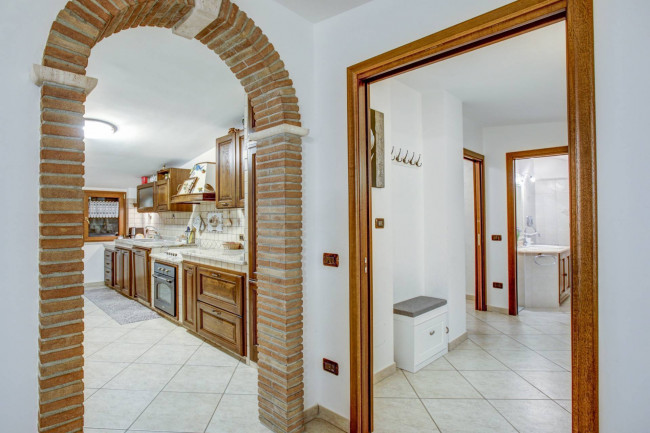 Villa singola in vendita a Pomezia