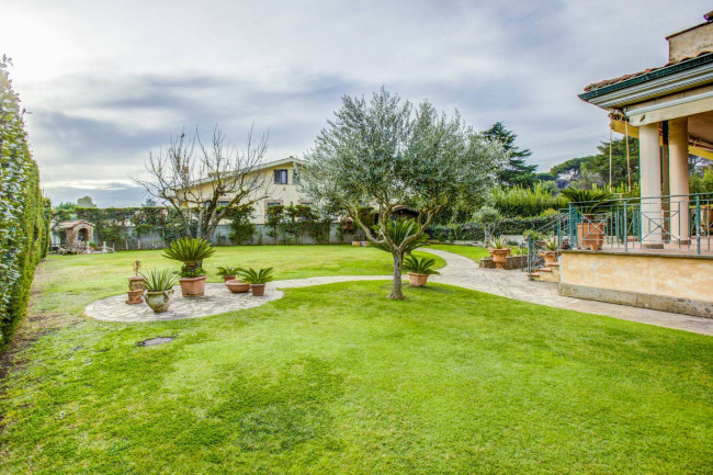 Villa singola in vendita a Roma