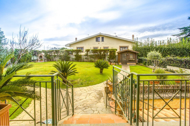 Villa singola in vendita a Roma