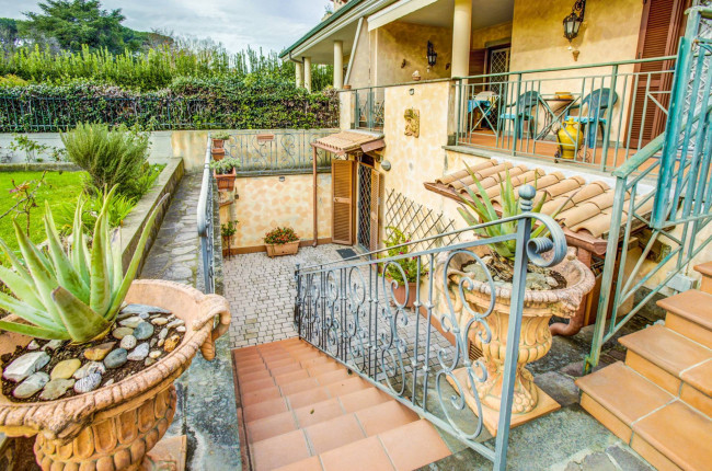 Villa singola in vendita a Roma