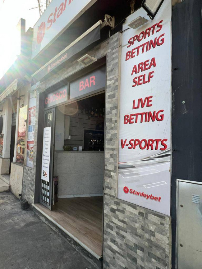 Bar in vendita a Catania