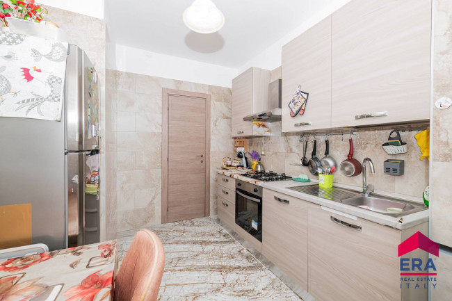 Appartamento in vendita a Corsico