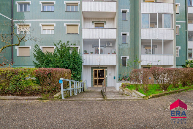 Appartamento in vendita a Corsico