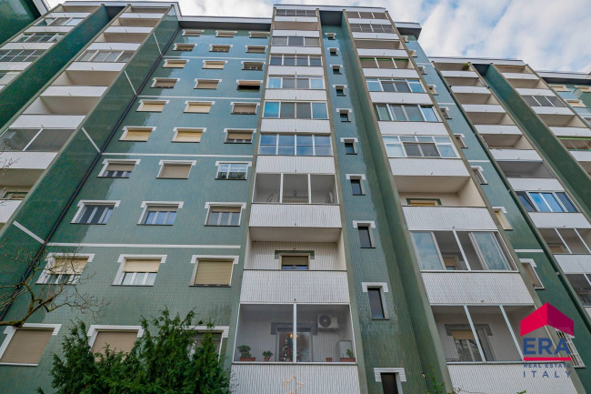 Appartamento in vendita a Corsico