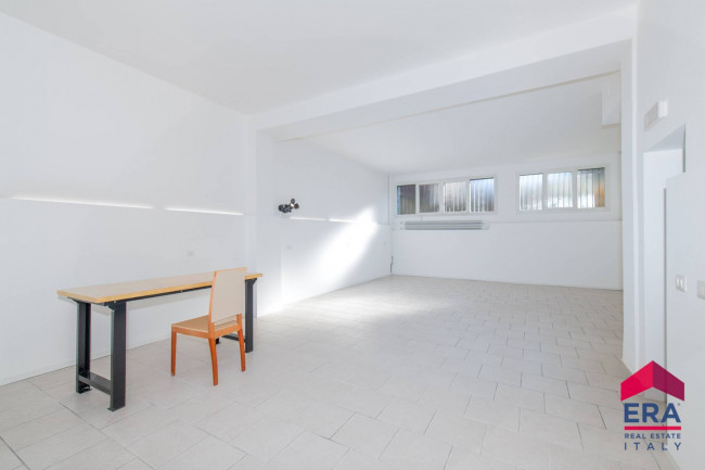 Laboratorio in vendita a Milano