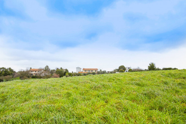 Terreno in vendita a Roma