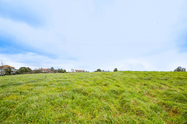 Terreno in vendita a Roma