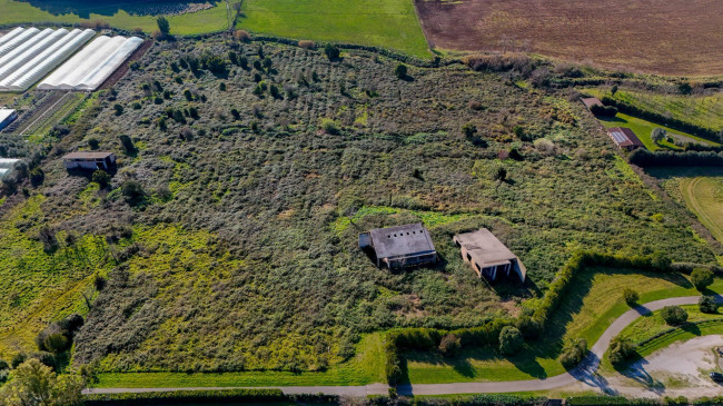 Terreno in vendita a Roma