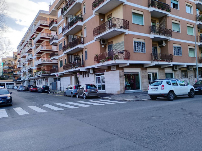 Attività Commerciale in affitto a Roma