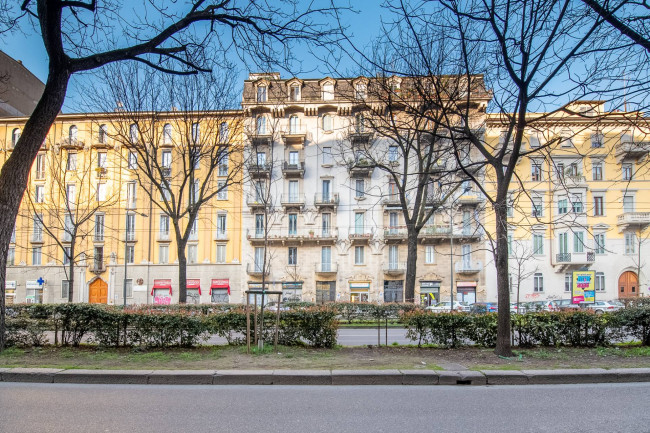 Negozio in vendita a Milano