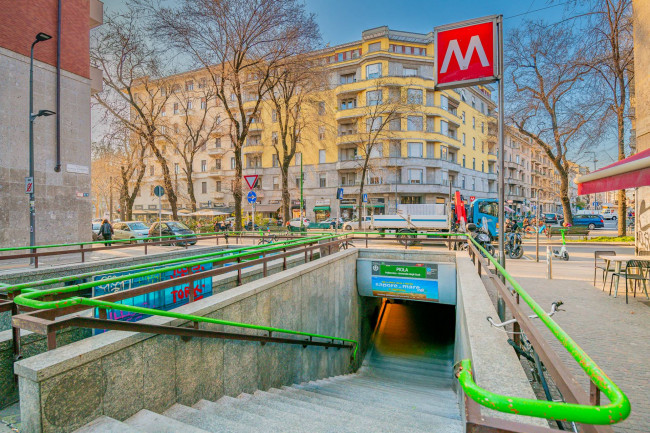 Negozio in vendita a Milano