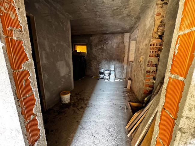 Casa Indipendente in vendita a Lainate