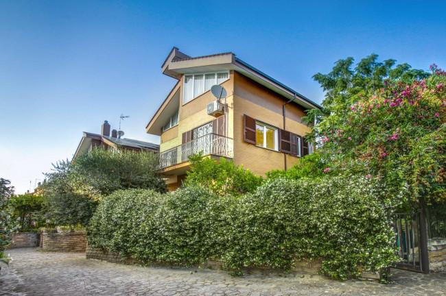 Villa a schiera in vendita a Roma