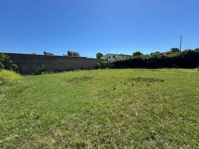 Terreno in vendita a Roma