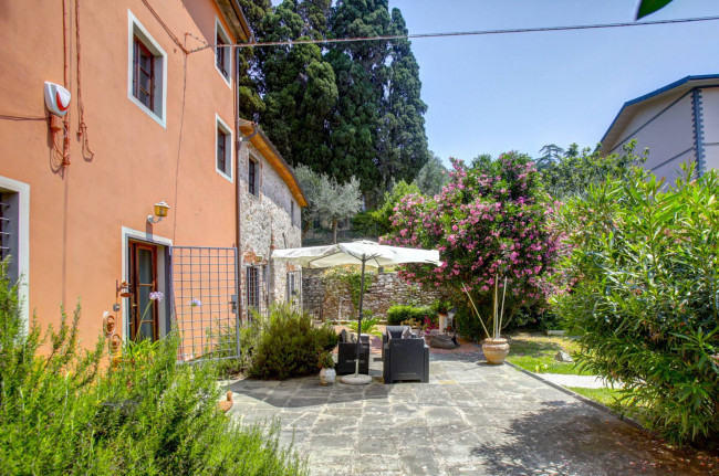 Cascina/Casale in vendita a Monsummano Terme