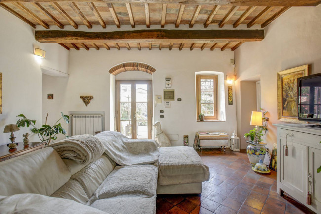 Cascina/Casale in vendita a Monsummano Terme