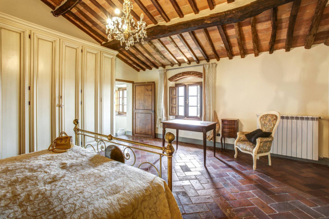 Cascina/Casale in vendita a Monsummano Terme