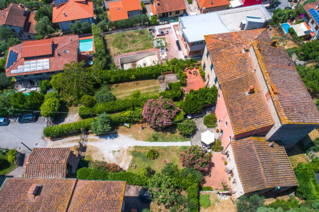 Cascina/Casale in vendita a Monsummano Terme