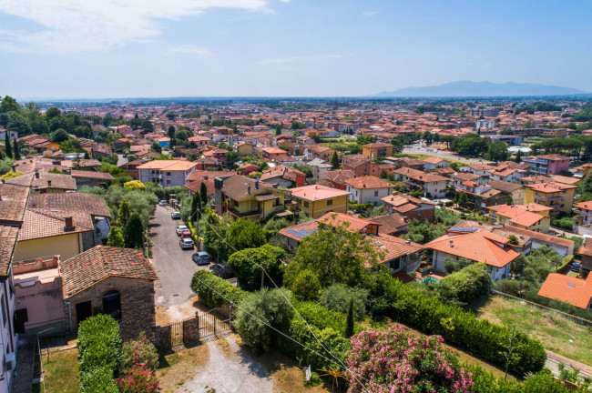Cascina/Casale in vendita a Monsummano Terme