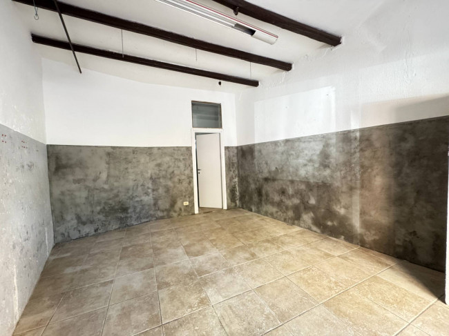 Locale Commerciale in affitto a Roma