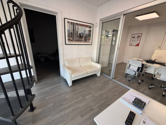 Locale Commerciale in affitto a Roma