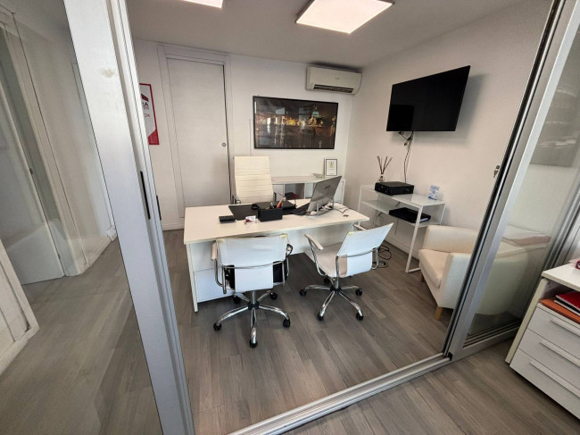 Locale Commerciale in affitto a Roma
