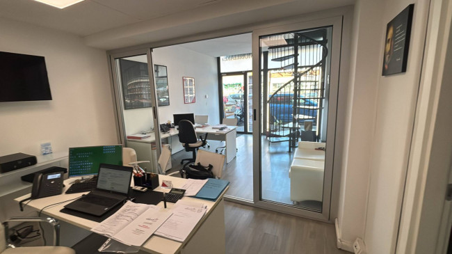 Locale Commerciale in affitto a Roma