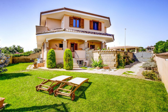 Villa o villino in vendita a Pomezia