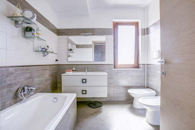 Villa o villino in vendita a Pomezia