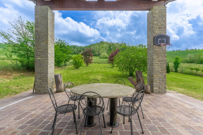 Villa singola in vendita a Val di Nizza