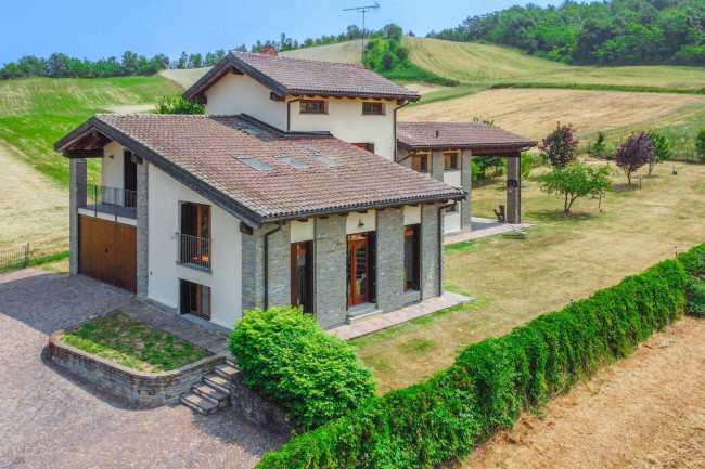 Villa singola in vendita a Val di Nizza
