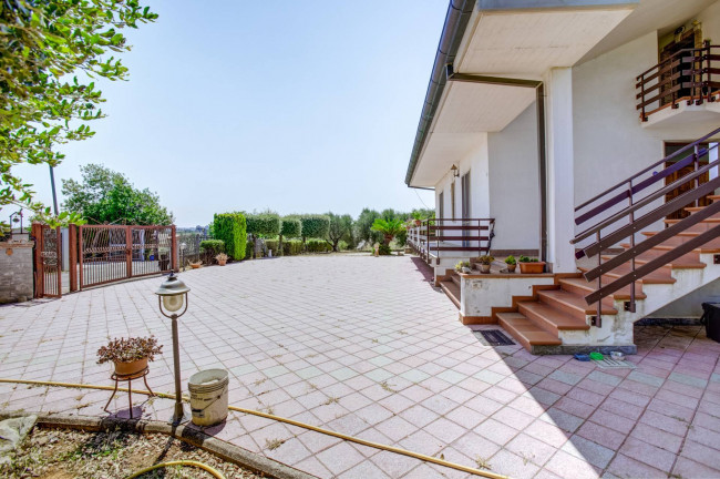 Villa singola in vendita a Pomezia