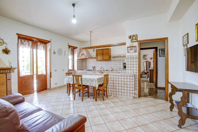 Villa singola in vendita a Pomezia