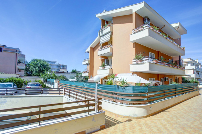 Appartamento in vendita a Ladispoli