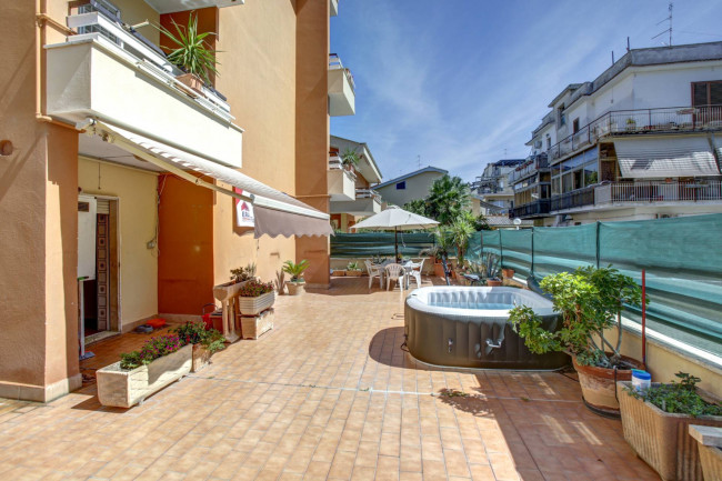 Appartamento in vendita a Ladispoli