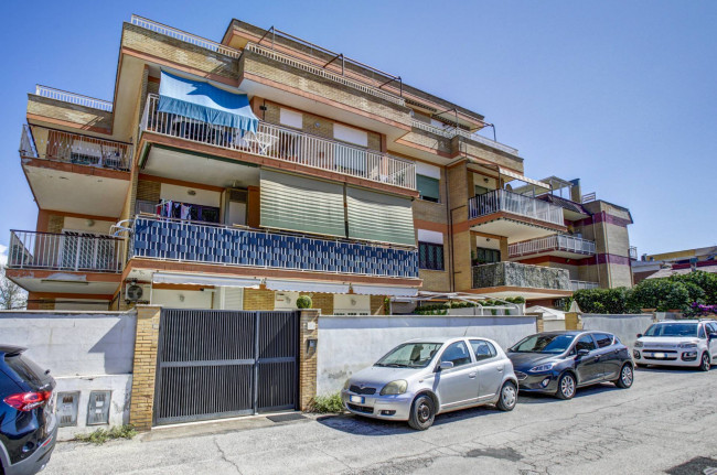 Appartamento in vendita a Pomezia