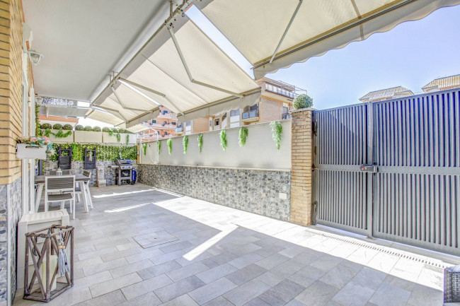 Appartamento in vendita a Pomezia