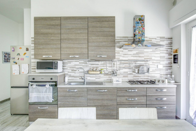 Appartamento in vendita a Pomezia