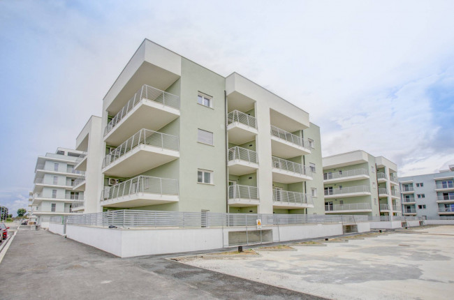 Appartamento in vendita a Pomezia