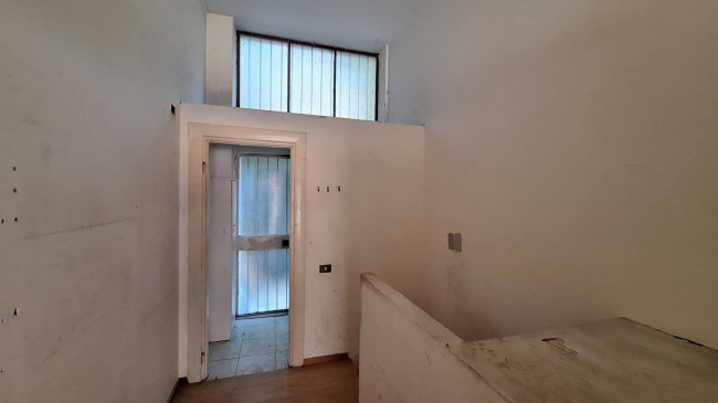 Locale Commerciale in affitto a Milano