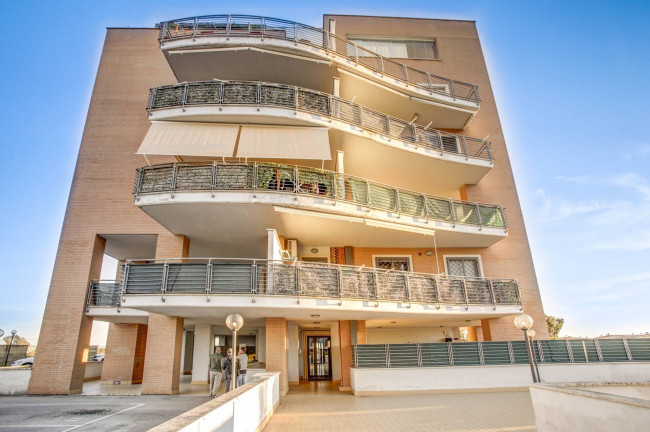 Appartamento in vendita a Pomezia